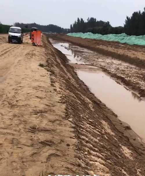 黄山屯溪区河道降水